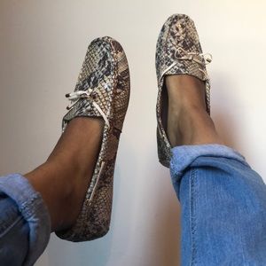 Snakeskin Patterned Flats w/ light pink laces